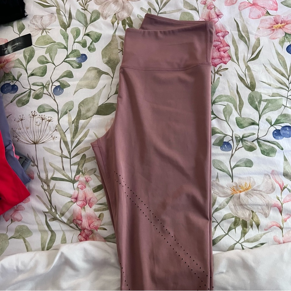 Brand new peach color